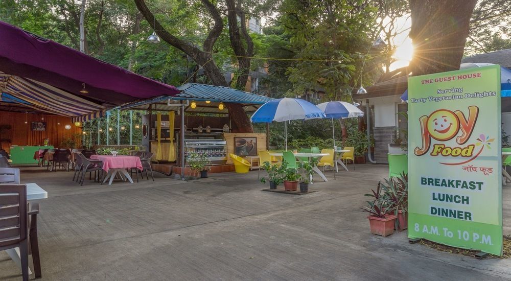 Mint Koregaon Park Next To Osho Ashram Pune Exterior photo