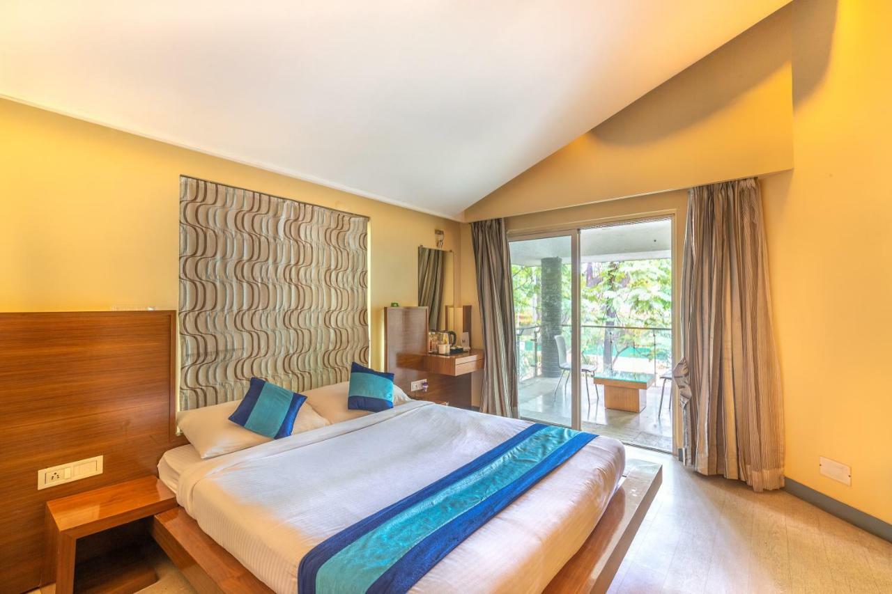 Mint Koregaon Park Next To Osho Ashram Pune Exterior photo